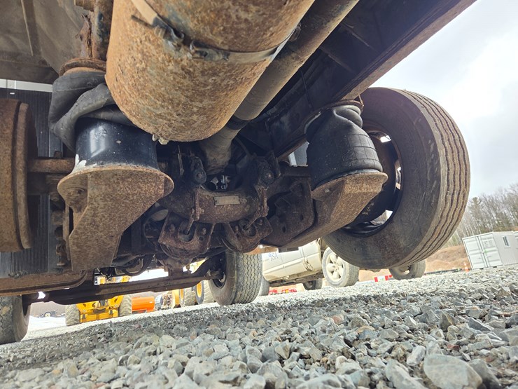 1999-caterpillar-3126-image-37