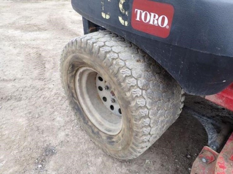 2014-toro-z-master-zero-turn-mower-74267314000241-image-19