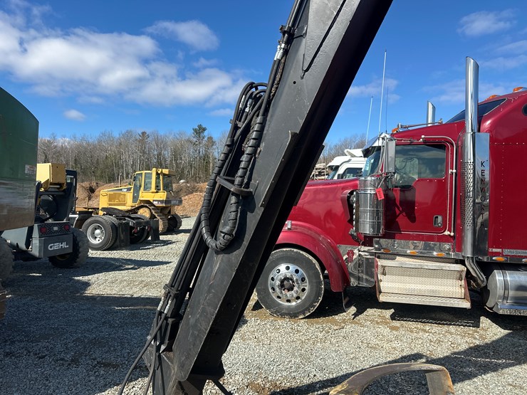 2007-timberpro-tf830-image-23