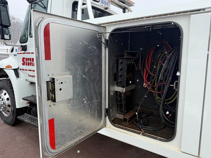 2013-international-4400-sba-image-14