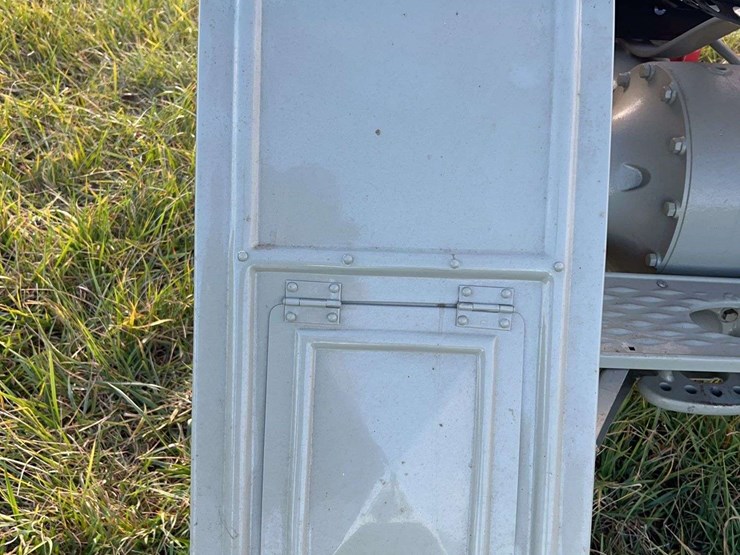 1923-fordson-tractor-image-48