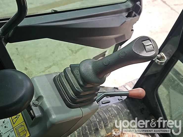 2021-bobcat-e42-image-32