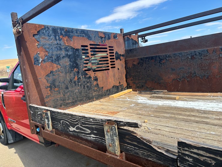 2017-ford-f350-image-61