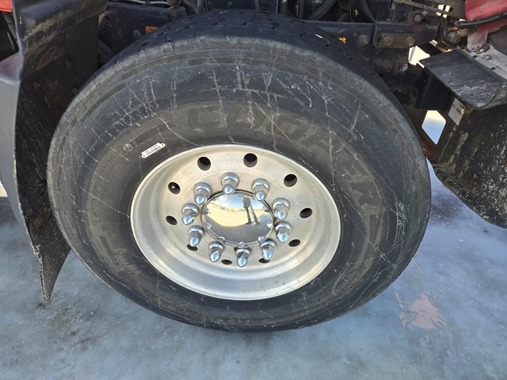 2000-mack-rd688s-image-68