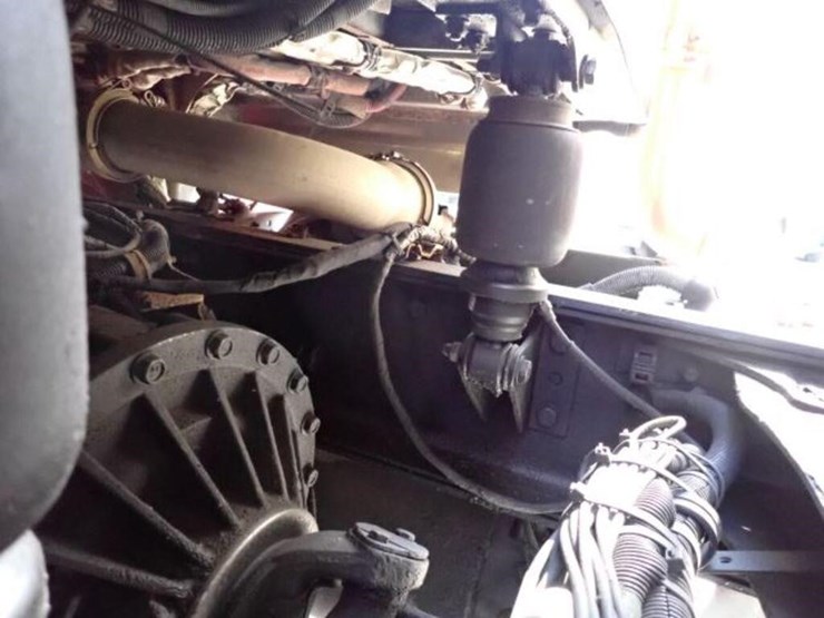 2017-western-star-4700sb-image-101