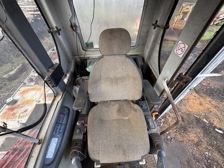 2009-link-belt-330-lx-image-34