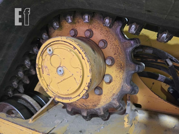 2022-caterpillar-289d3-image-33