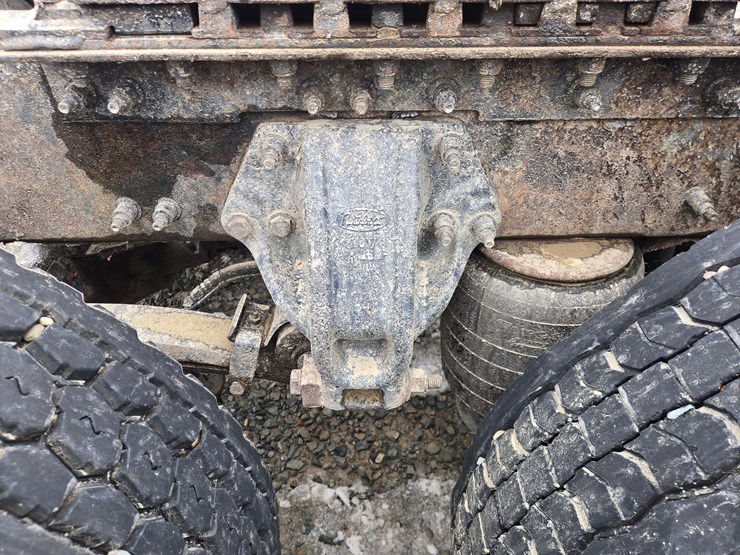 2007-peterbilt-387-image-43