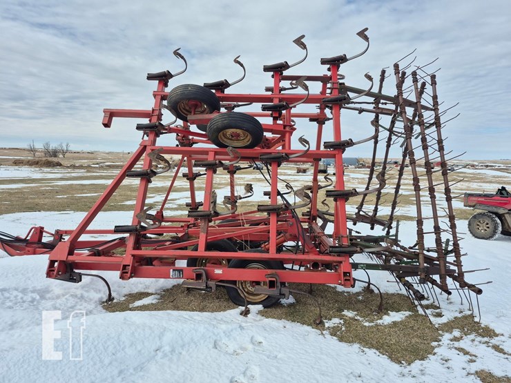 case-ih-4800-image-5