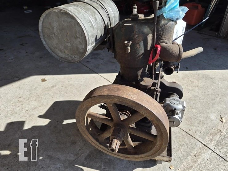 massey-harris-6c34-engine-image-4