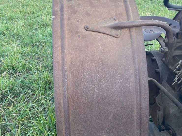 1927-fordson-tractor-image-35