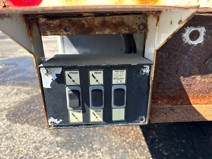 2014-international-4300-sba-image-28