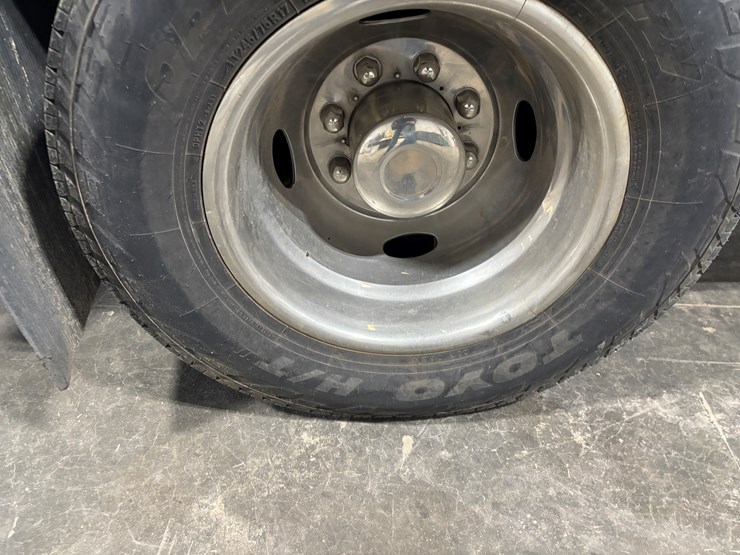 2009-ford-f350-image-83