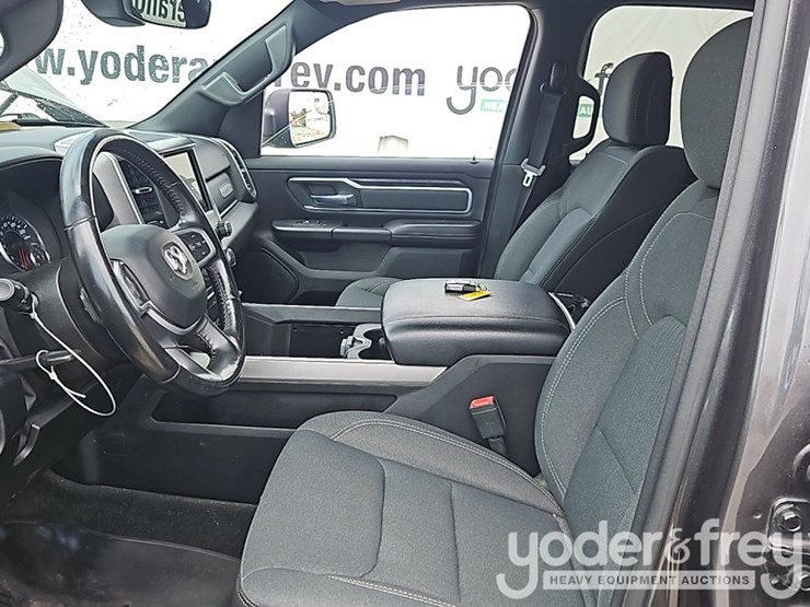 2018-dodge-ram-1500-image-25