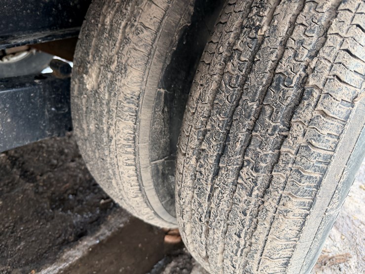 2024-massey-ferguson-8-image-15