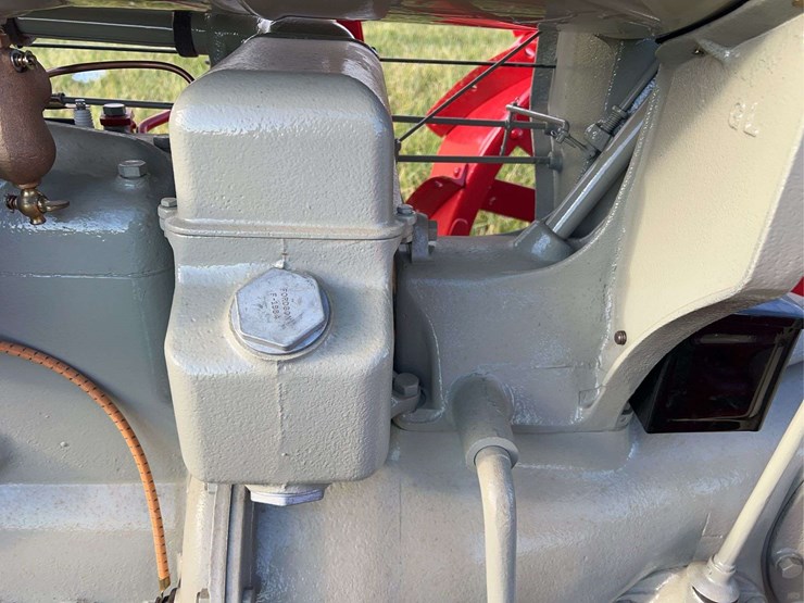 1922-fordson-tractor-image-45