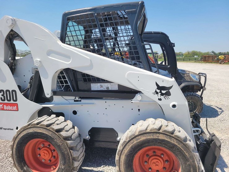 2007-bobcat-s300-image-13