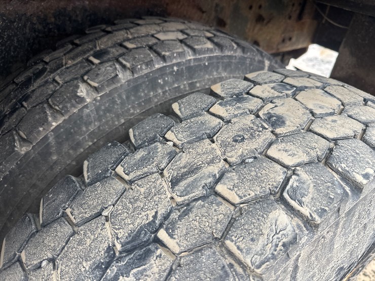 1998-massey-ferguson-8-image-77