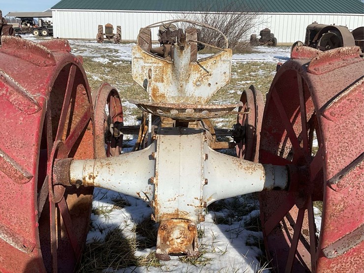 fordson-parts-tractor-image-10
