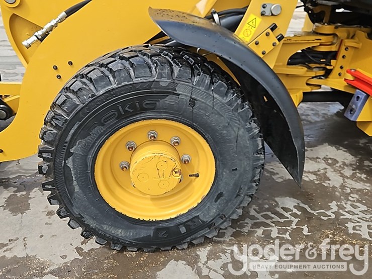 2014-caterpillar-907h2-image-18