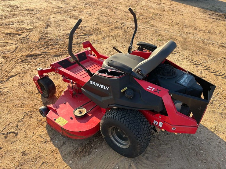 2019-gravely-zt-x-52"-zero-turn-mower-(631-hours)-image-2
