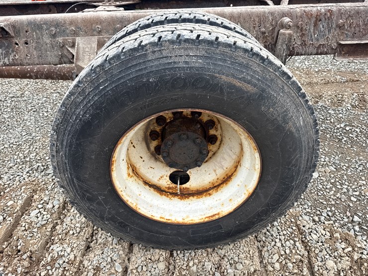 2009-international-4300-sba-image-54