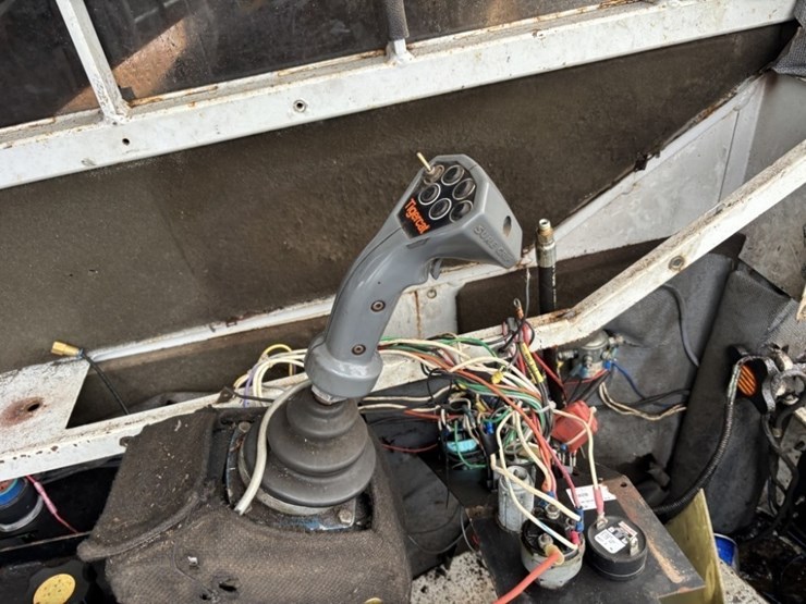 timbco-t445-image-12