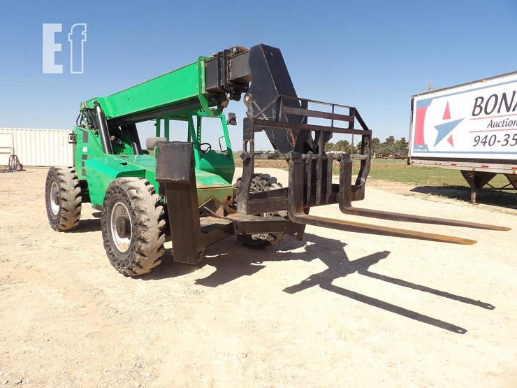 2017-sky-trak-10042-image-17