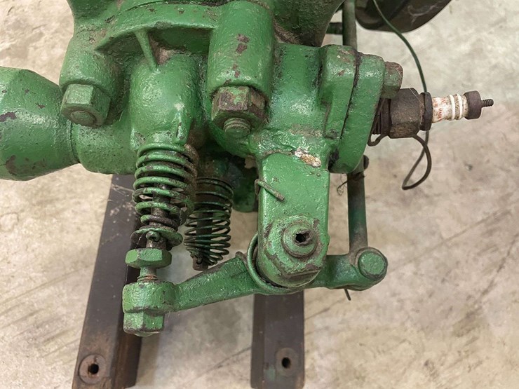 john-deere-11-image-24