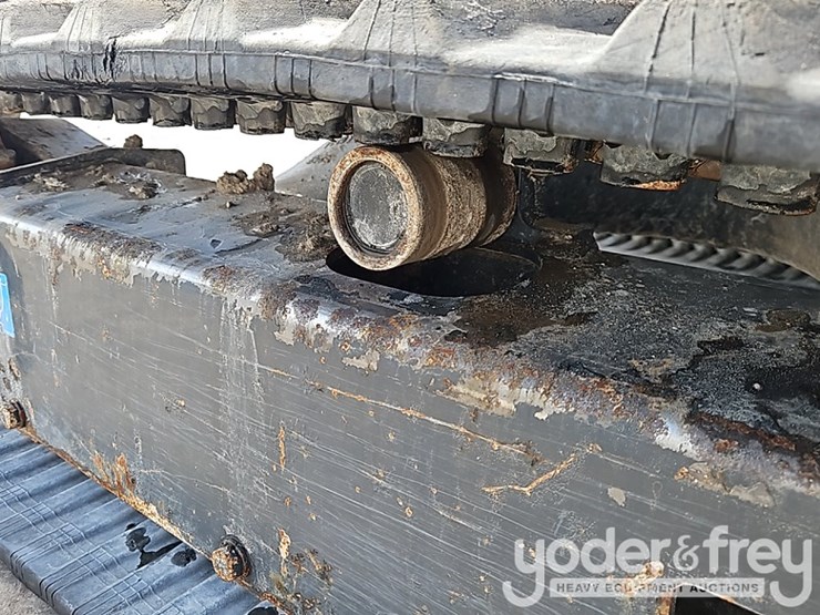 2022-deere-35g-image-10