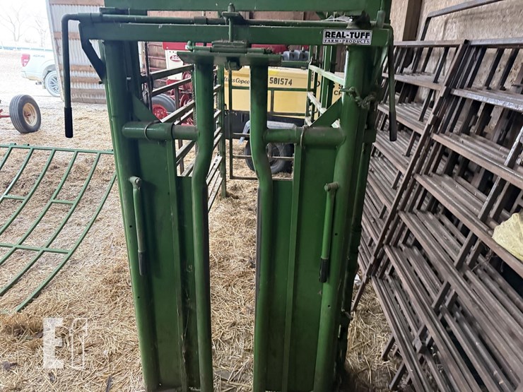 real-tuff-calving-pen-2799-image-4