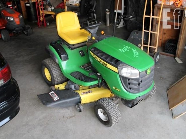 john-deere-d140-image-1