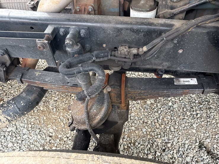 1998-massey-ferguson-8-image-55