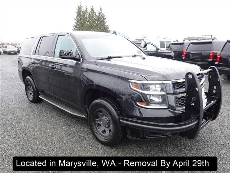 2016-chevrolet-tahoe-image-16