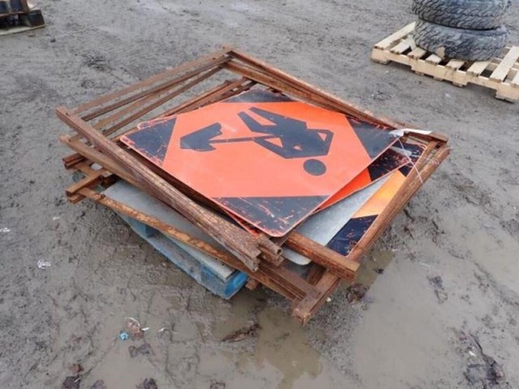 qty-of-road-work-signs-image-2