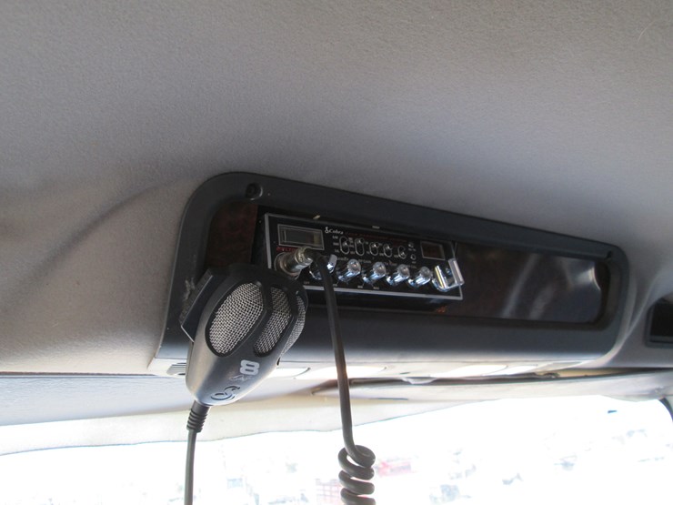 2005-caterpillar-c7-image-48