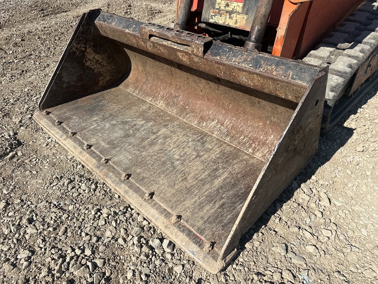 2020-gehl-rt105-image-33