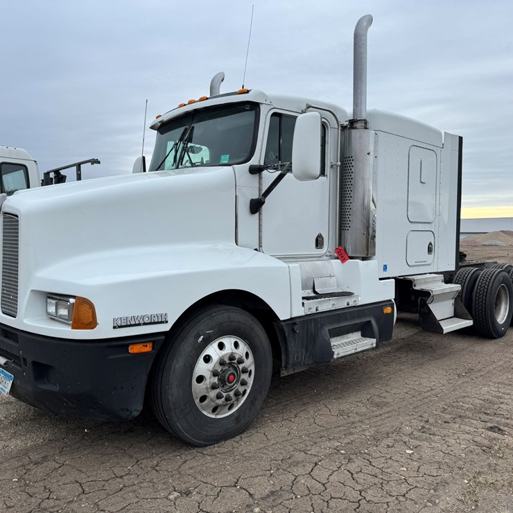 1995 KENWORTH T600