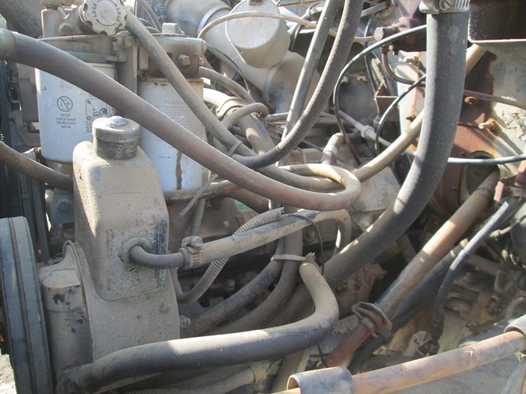 1981-international-s1800-image-28