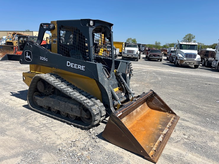 2019-deere-325g-image-7