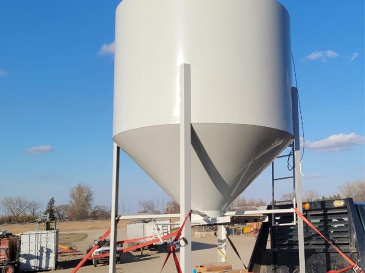 lorrich-hopper-bin-w/-4"-auger-image-3