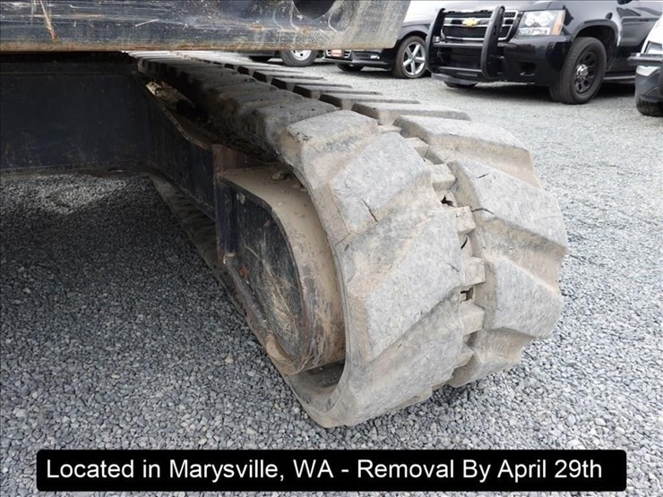 2015-kubota-kx080-4-image-23