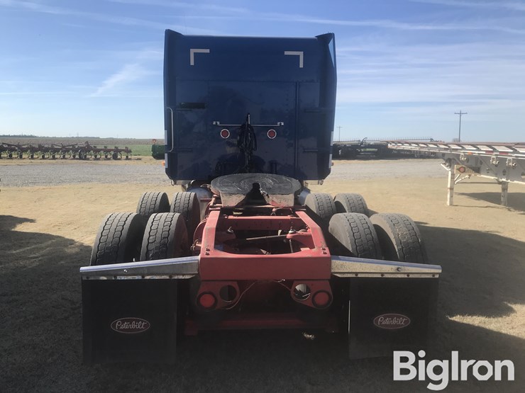 2001-peterbilt-379-image-6