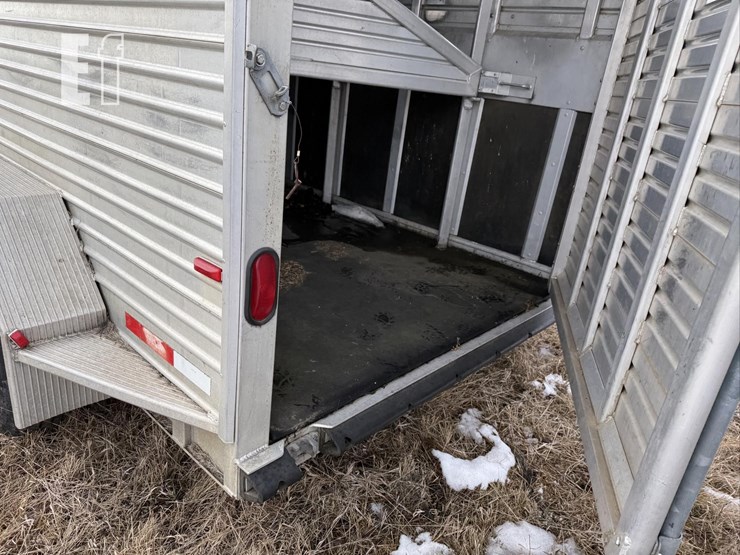 2001-featherlite-16-ft-image-37