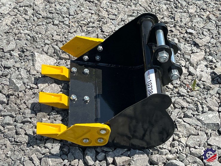 unused-2026-ce-16"-toothed-bucket-image-2