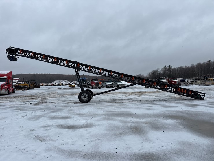 massey-ferguson-8-image-6