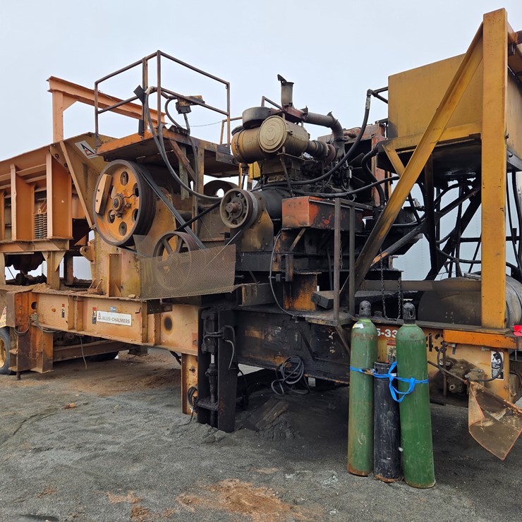 #1502 • Allis Chalmers Jaw Crusher