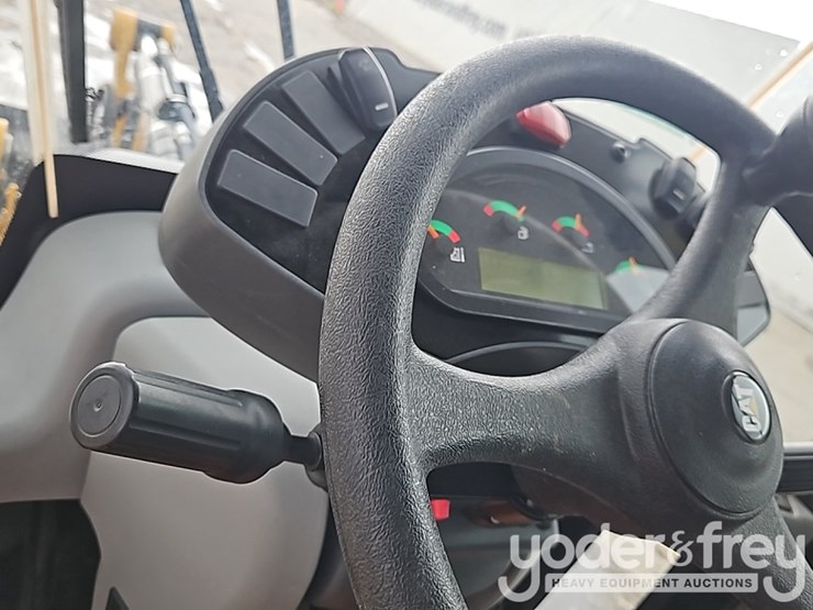 2016-caterpillar-907m-image-32