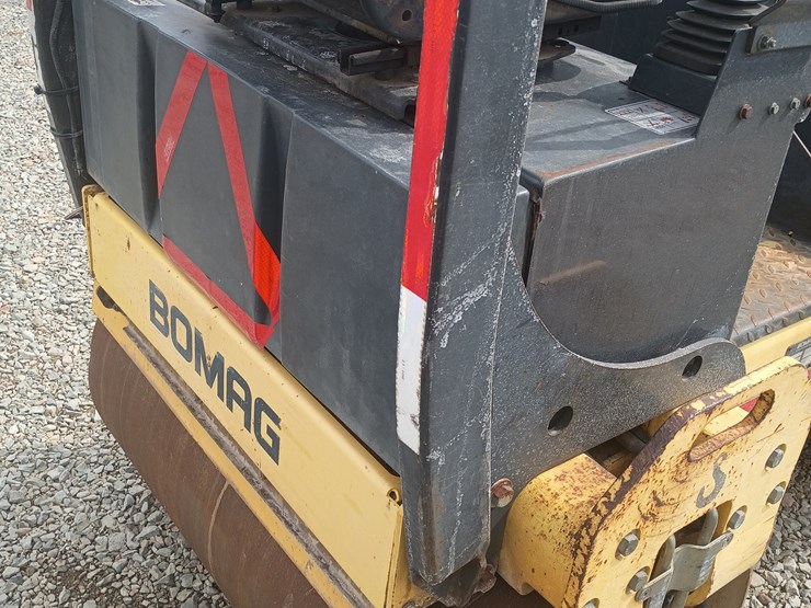 bomag-bw120ad-3-image-12