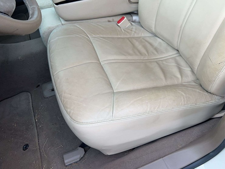 2005-lincoln-town-car-image-50